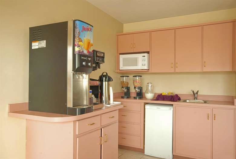 Motel Americas Best Value Inn & Suites-mobile