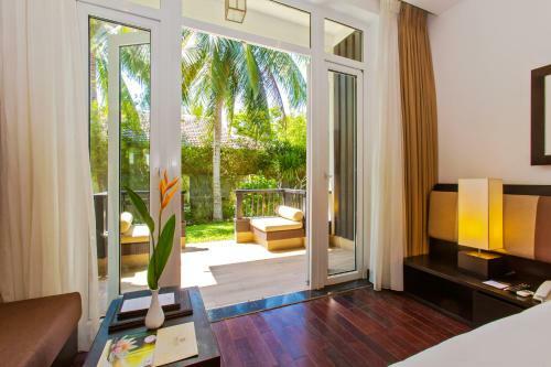 Hotel Hoi An Beach Resort