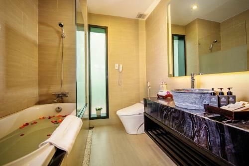Hotel Hoi An Beach Resort