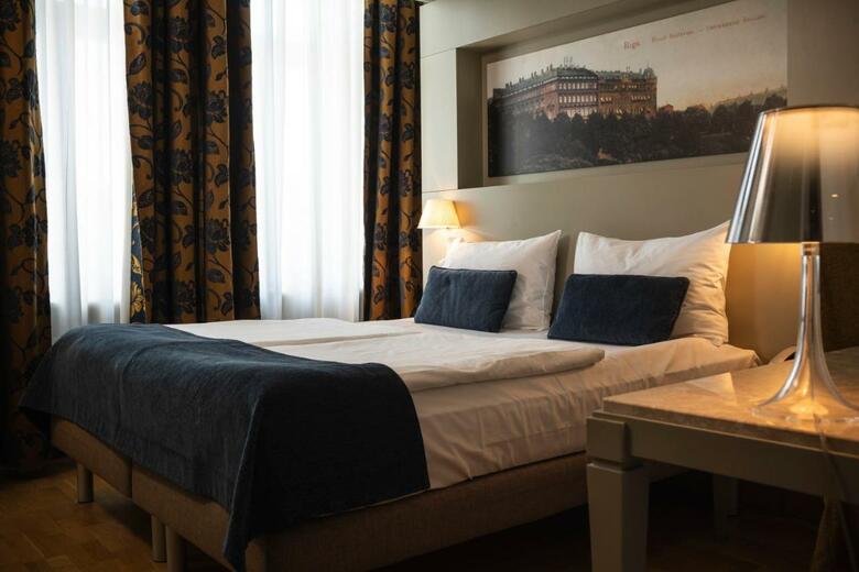 Opera Hotel
