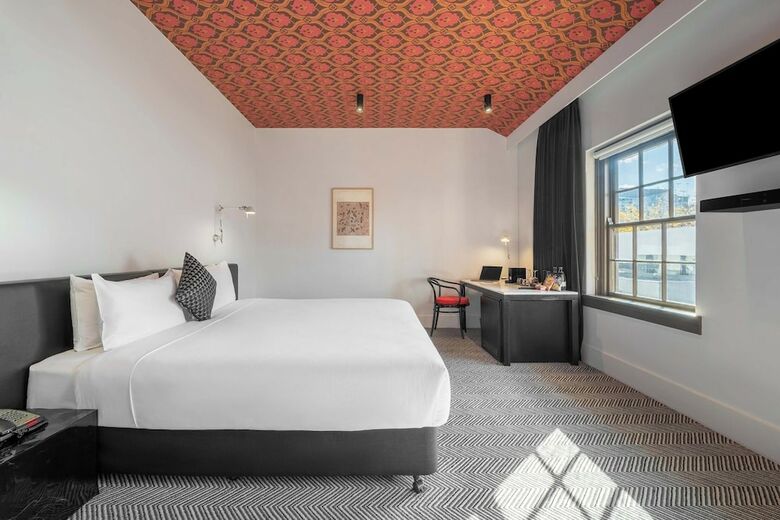 Diamant Boutique Hotel Canberra
