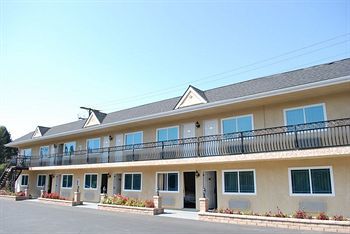 Motel Walnut Inn & Suites