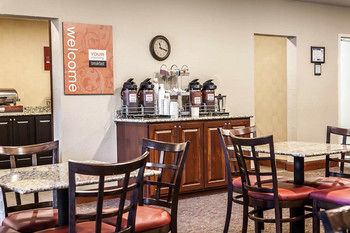 Hotel Comfort Suites Springfield