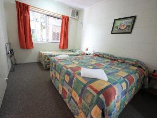 Hotel Coconut Grove Holiday Apartments