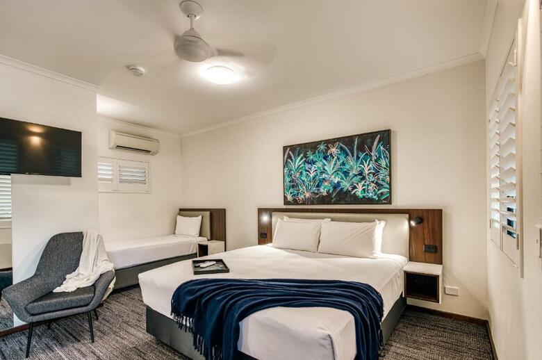 Hotel Palms City Resort