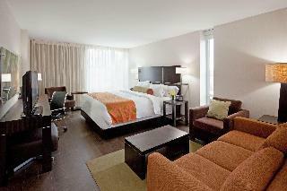 Hotel Indigo Boston - Newton Riverside
