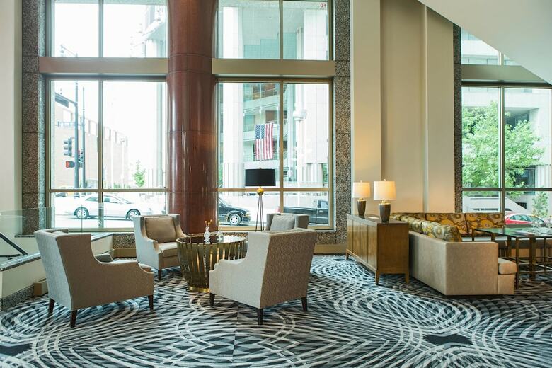 Hotel Kansas City Marriott Downtown