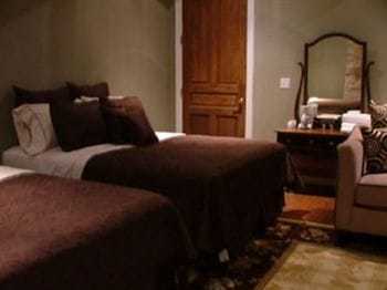Bed & Breakfast Grand Center Inn