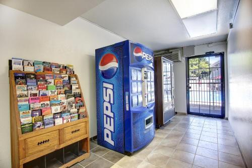 Motel 6 Santa Fe - Cerrillos Road South