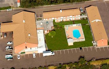 Grand Motor Inn, Hotel & Restaurant