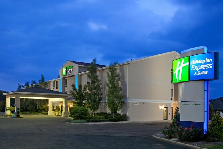 Hotel Holiday Inn Express & Suites Alliance