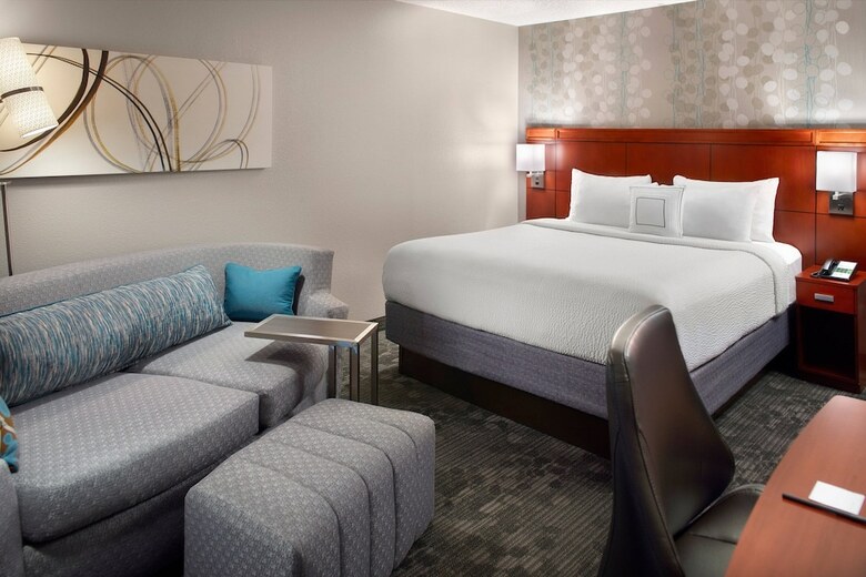 Hotel Courtyard By Marriott Fayetteville