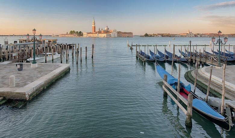 Hotel NH Venezia Santa Lucia