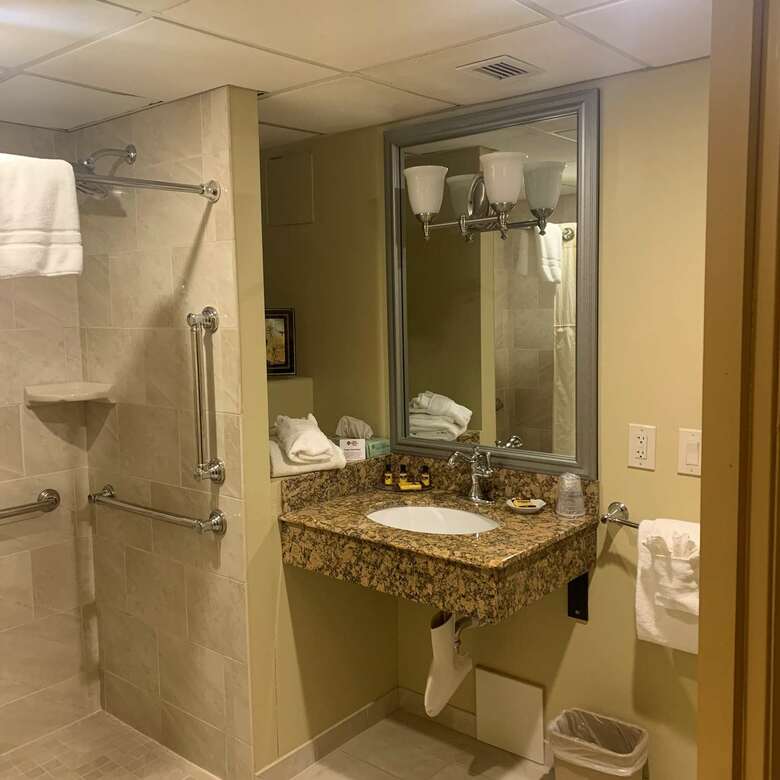 Best Western Genetti Hotel & Conference Center