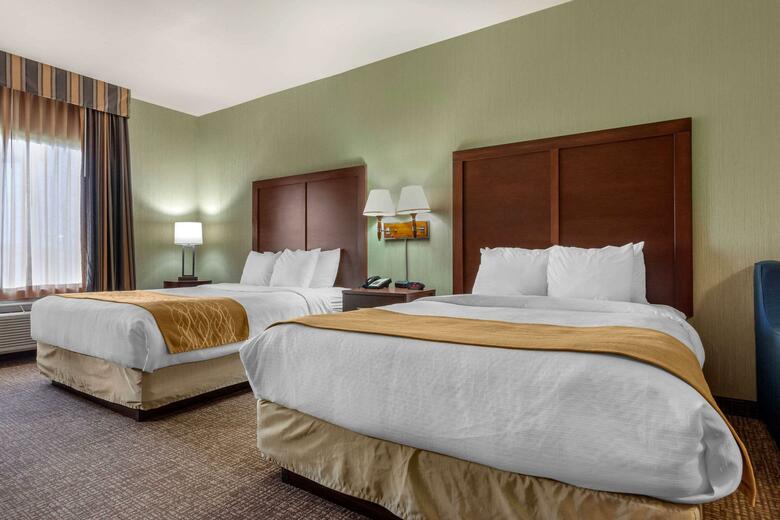 Hotel Comfort Inn And Suites