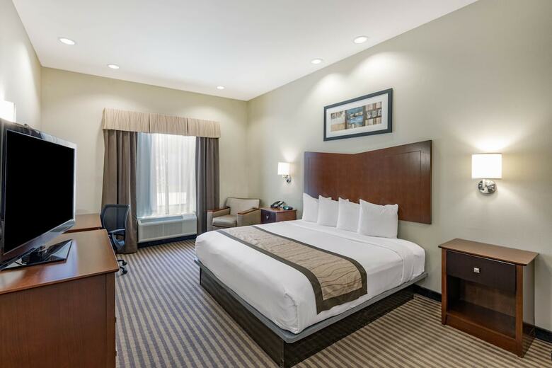 Hotel Baymont Inn & Suites Victoria