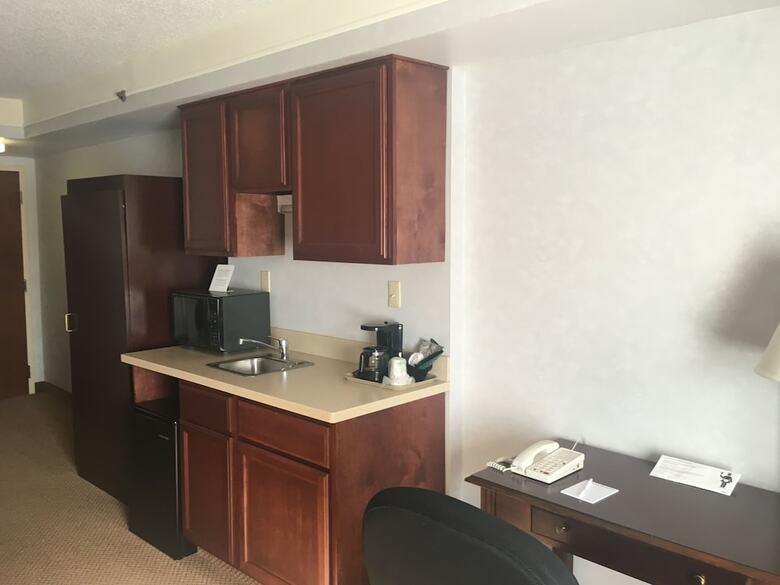 Hotel Mountain Inn & Suites