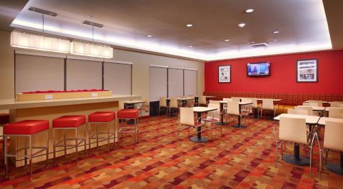 Hotel Towneplace Suites By Marriott Vernal