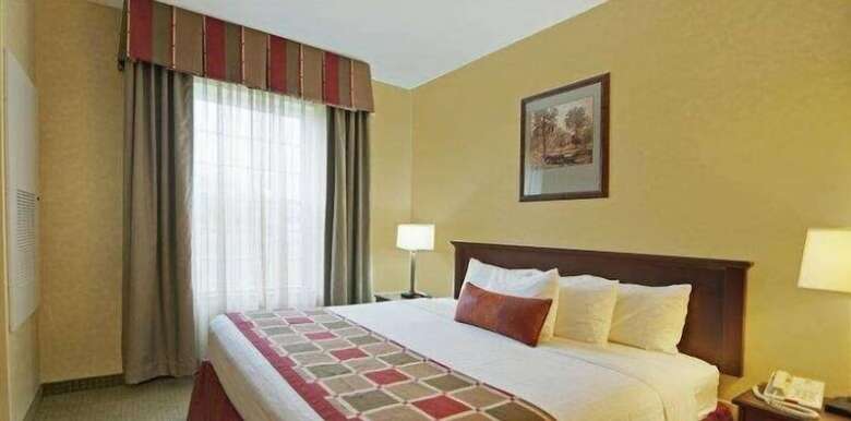 Hotel Best Western Plus Ticonderoga Inn & Suites