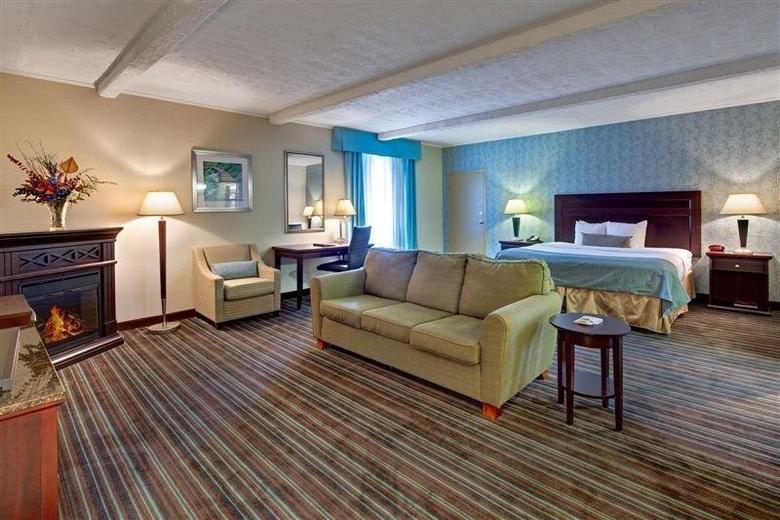 Best Western Plus Lockport Hotel