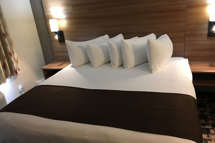 Coast Medicine Hat Hotel
