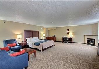 Hotel Comfort Inn & Suites