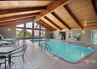 Hotel Comfort Inn & Suites