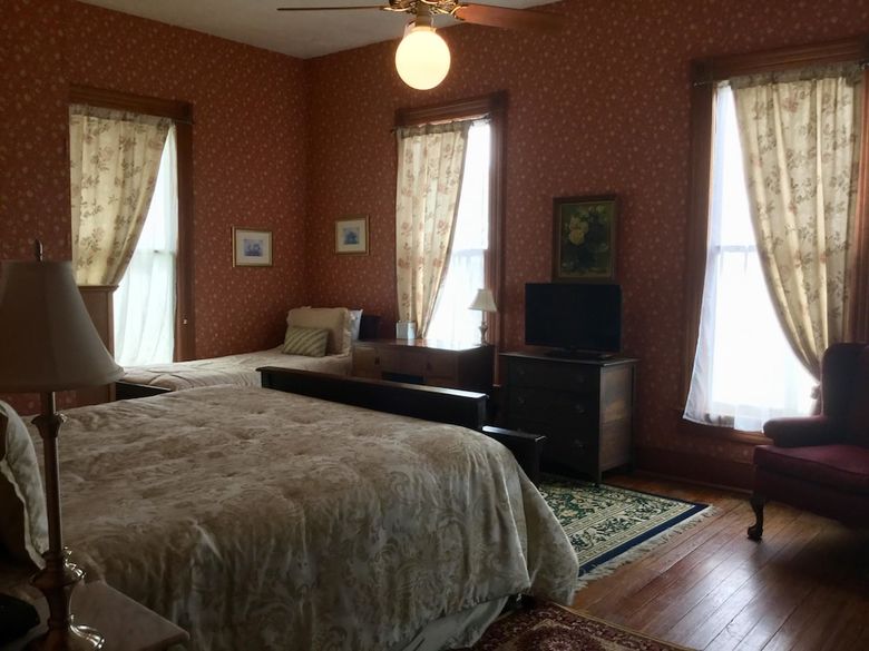 Bed & Breakfast Woodbine Hotel And Restaurant