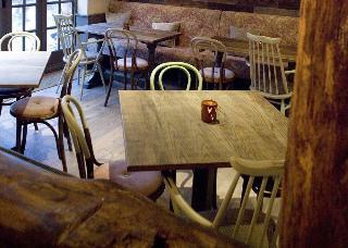 Hostal Burlton Inn