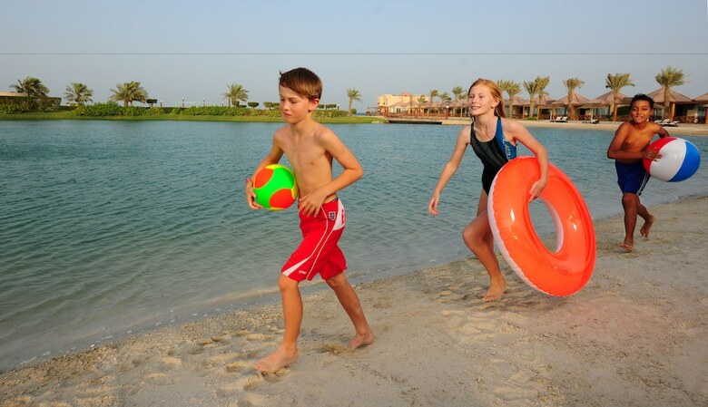 Al Bander Hotel & Resort