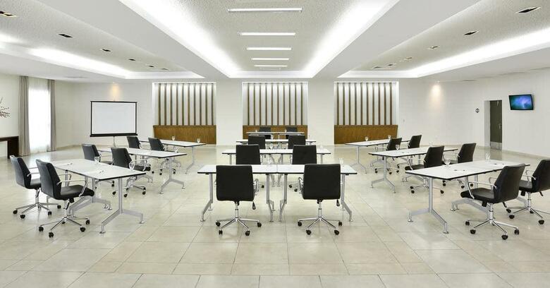 Hotel Melia Jardines Del Rey