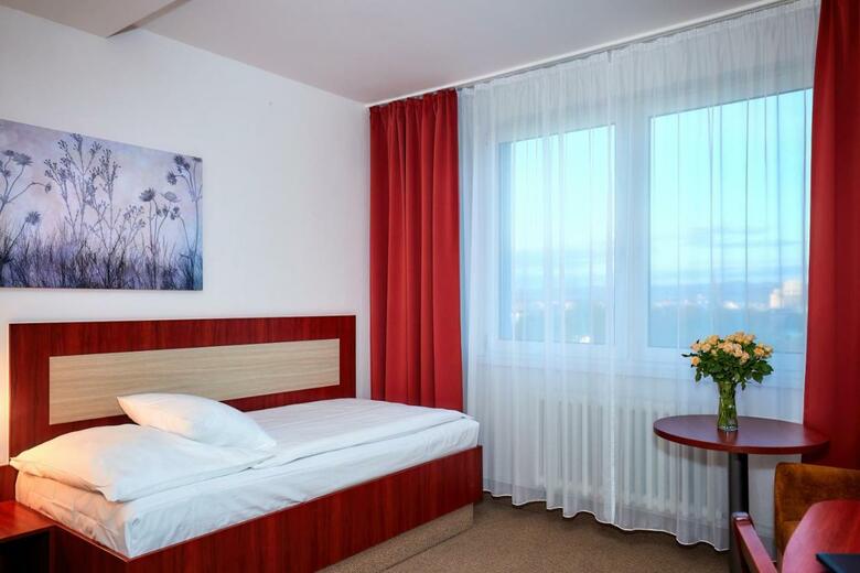 Hotel Flora