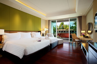 Graceland Khao Lak Hotel And Resort