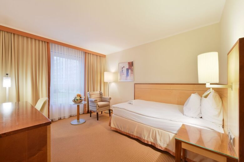 Achat Plaza Hotel Karlsruhe