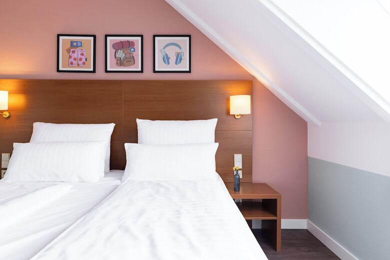 Garner Hotel Stuttgart City Centre By Ihg
