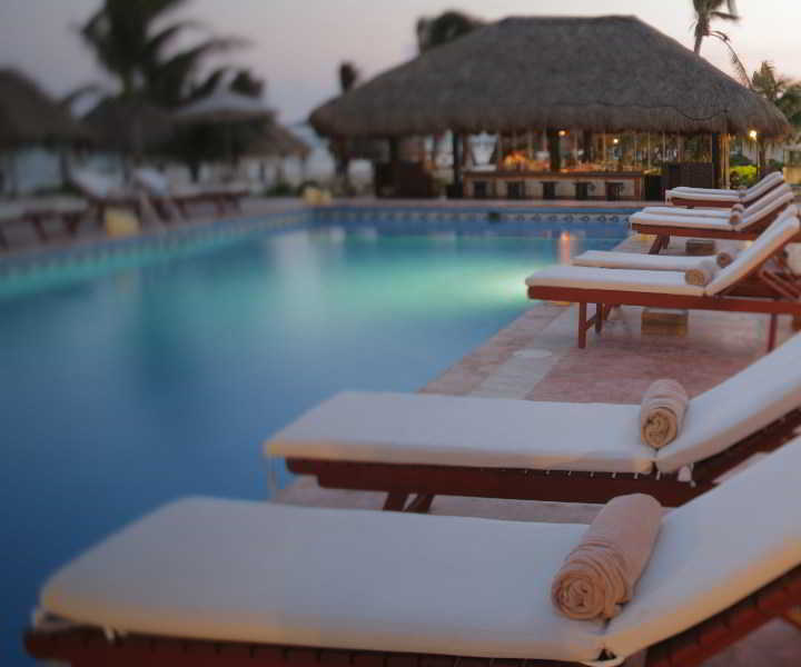 Hotel Boutique El Dorado Seaside Suites