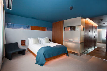 Hotel First Noble House