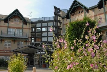Hotel Domaine Des Portes De Sologne