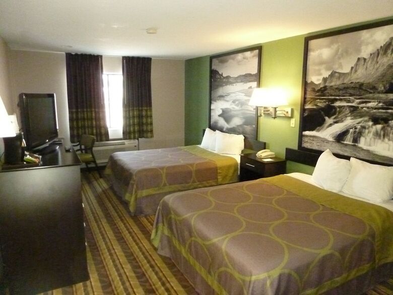Hotel Super 8 By Wyndham Rock Springs