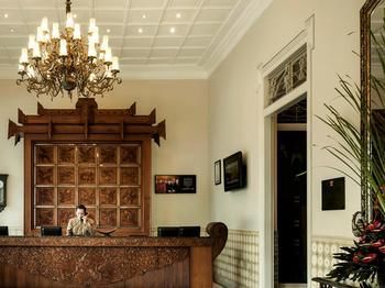 Hotel Phoenix
