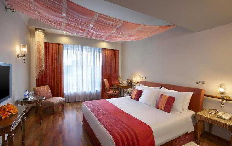Hotel Rajputana Palace Sheraton
