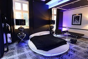 Hotel Art H�tel Rochecorbon