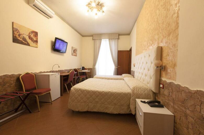 Hotel Ester