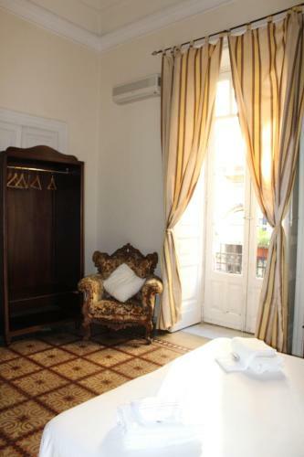 Bed & Breakfast Aloi Rooms
