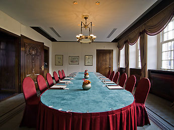 Hotel Grand Sofitel Junior  Suite