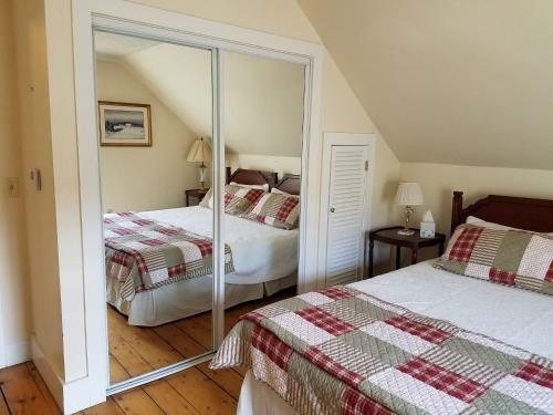 Hostal 1860 House Inn And Rental Home