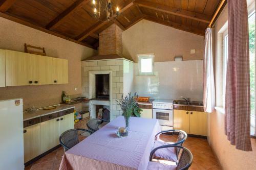 Hostal Guesthouse Zeko Rozat