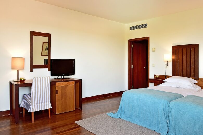 Hotel Pousada Alc�cer Do Sal - D.alfonso II