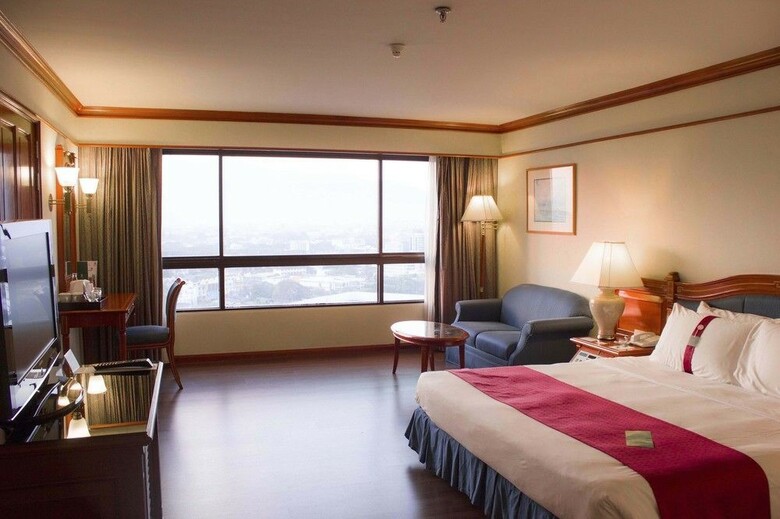 Centara Riverside Hotel Chiang Mai