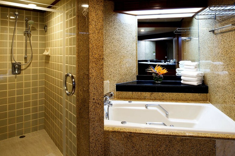 Centara Riverside Hotel Chiang Mai